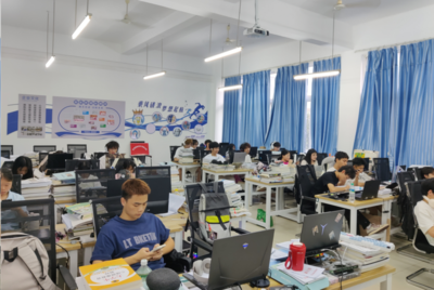 数字媒体技术专业中的计算机技术开发